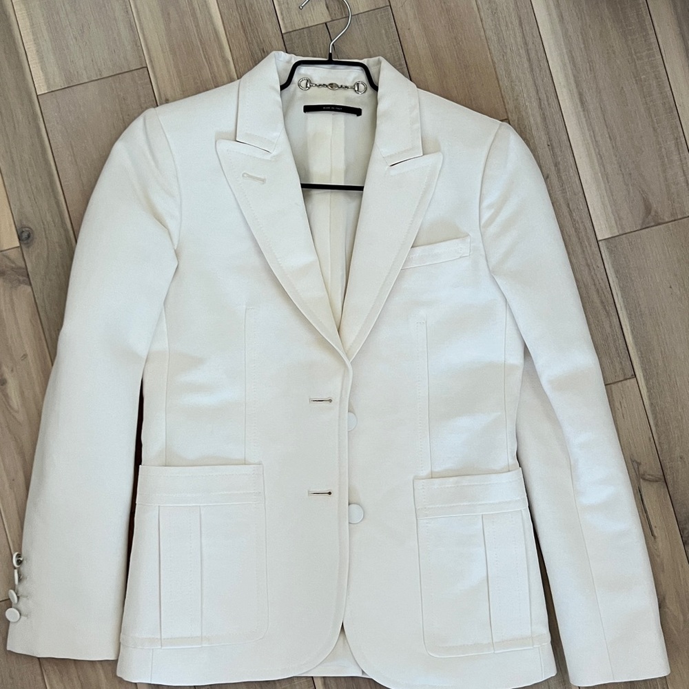 Vintage white Gucci blazer